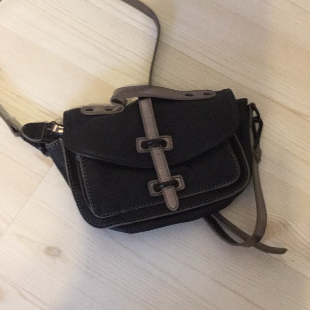 Liebeskind purse